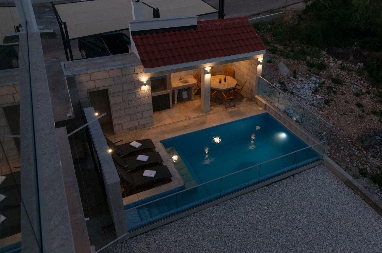 Beautiful Apartment With Private Pool Trogir Exterior foto