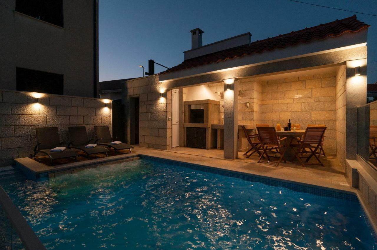 Beautiful Apartment With Private Pool Trogir Exterior foto